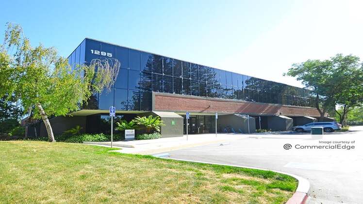 Exploring 1295 Charleston Road, Mountain View, CA, 94043, US: A Snapshot of a Vibrant Locale